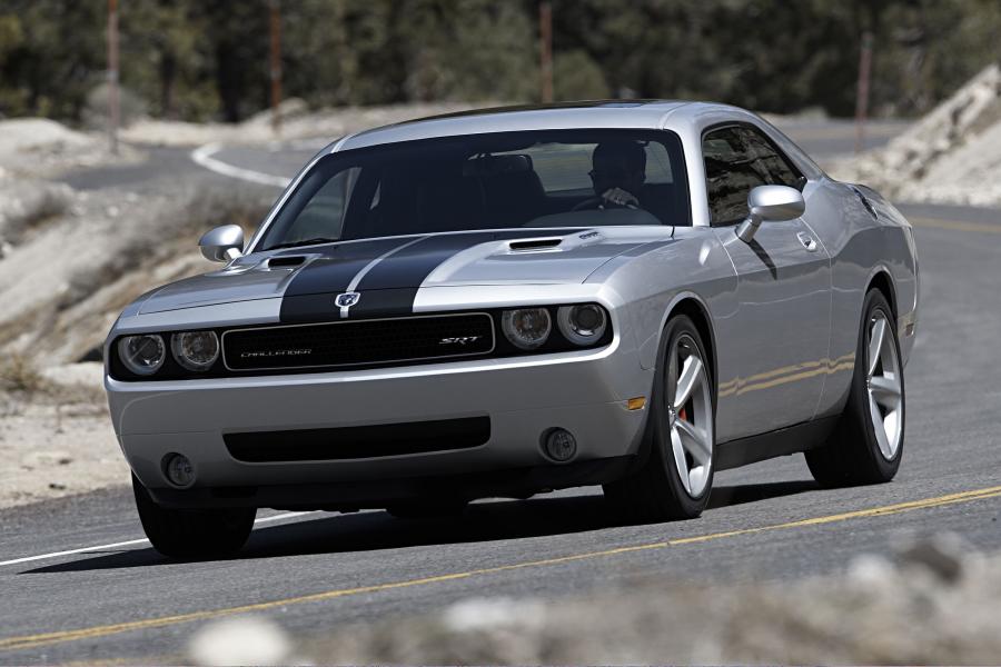  Dodge Challenger SRT8 2008 года  (фото 1 из 356)